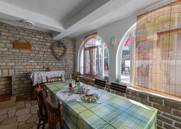 شقة By The Sea Cove Zarace - Gdinj, Hvar - 2047 Gdinj