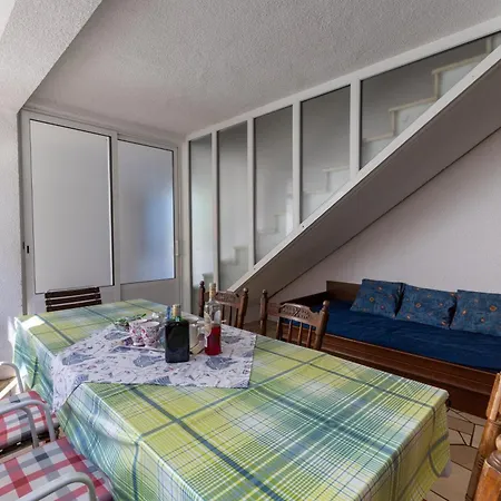 Apartment By The Sea Cove Zarace - Gdinj, Hvar - 2047 Gdinj